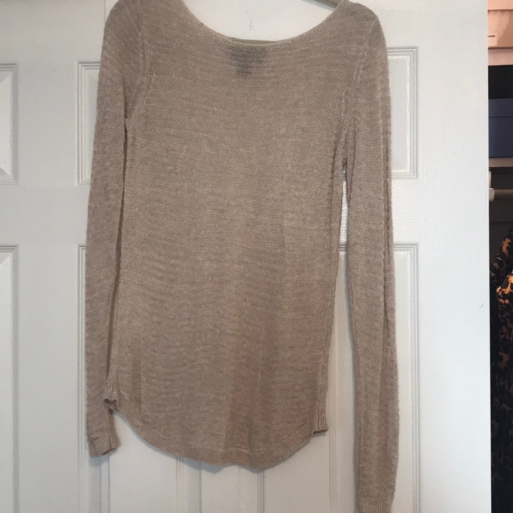 Cream 100% linen Tahari top